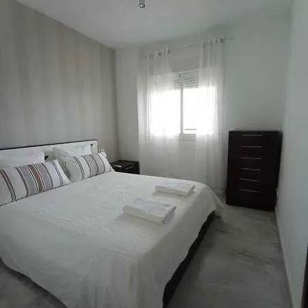 1 Con Garaje Frente Puerto Apartman