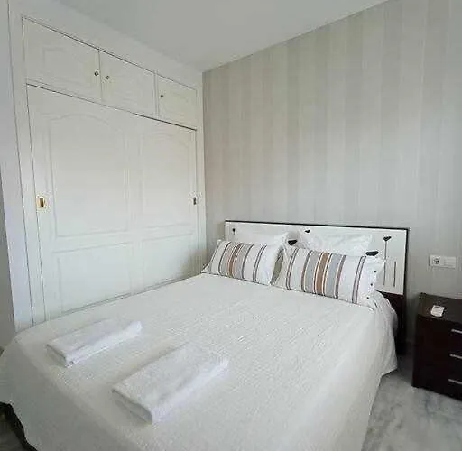 1 Con Garaje Frente Puerto